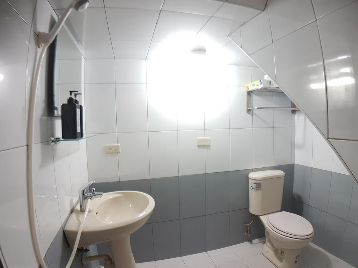 For Alice Hostel Хенгчун Экстерьер фото
